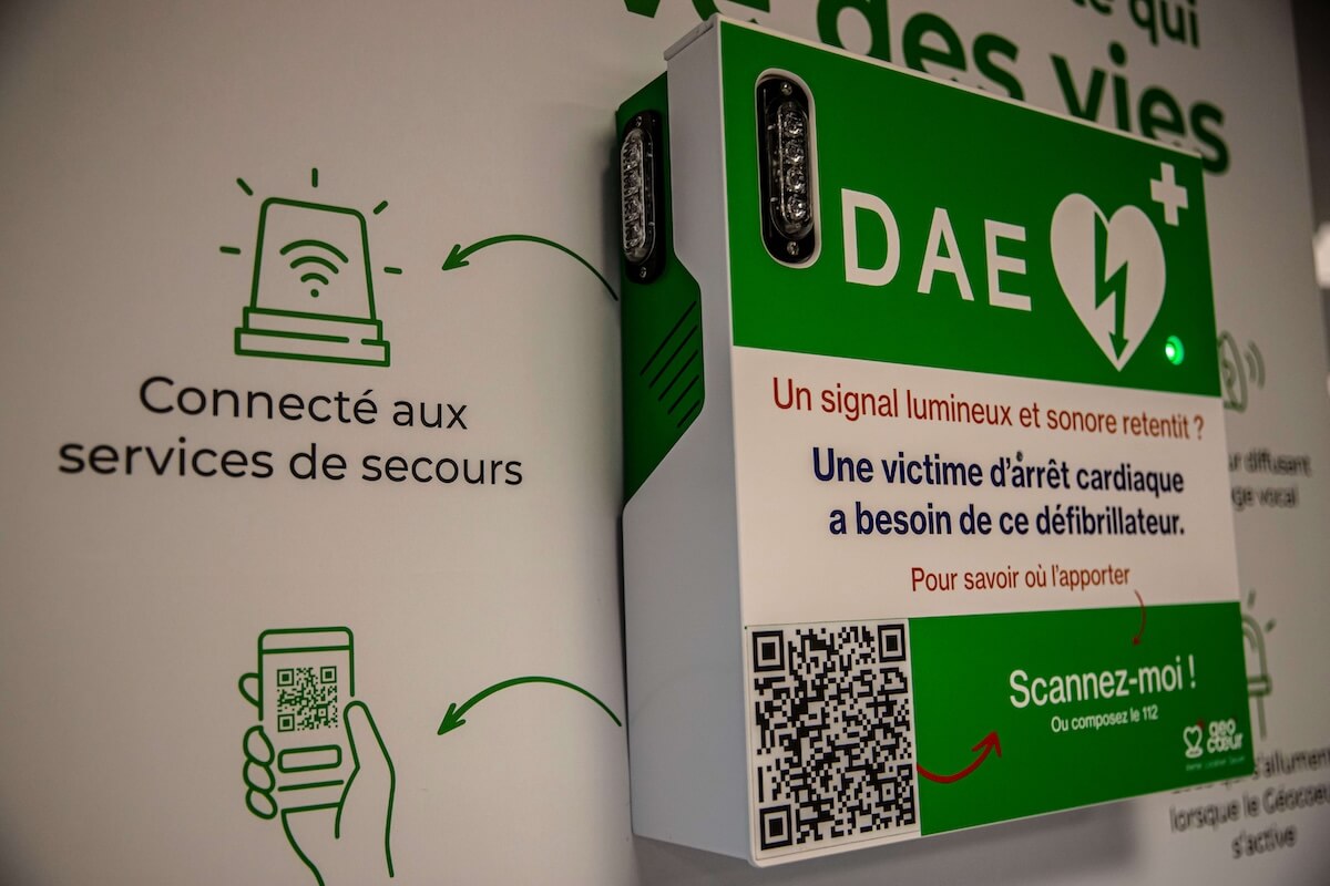 Dispositif Géocœur - Boîtier connecté pour alerter en cas d'arrêt cardiaque
